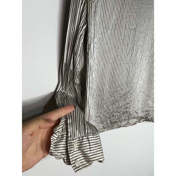 Express Silk Long sleeve button down Size small 100% silk - Picture 5 of 5